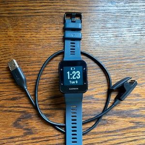 Garmin Forerunner 35 with grey band